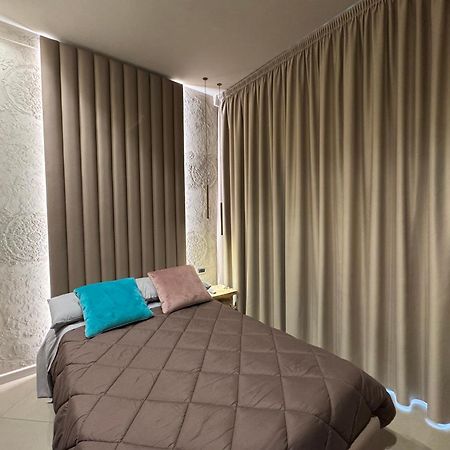Tropicana Room Caserta Luaran gambar