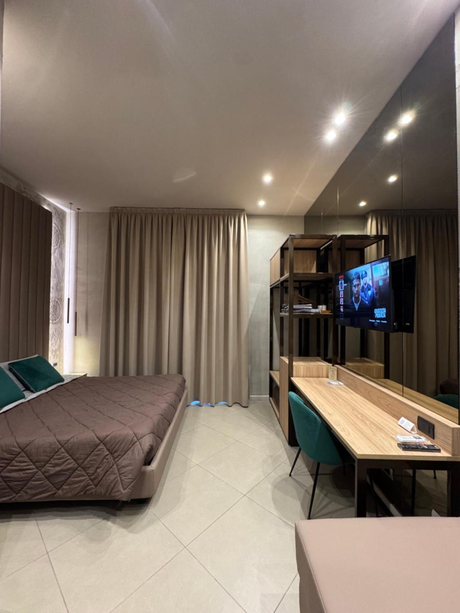 Tropicana Room Caserta Luaran gambar