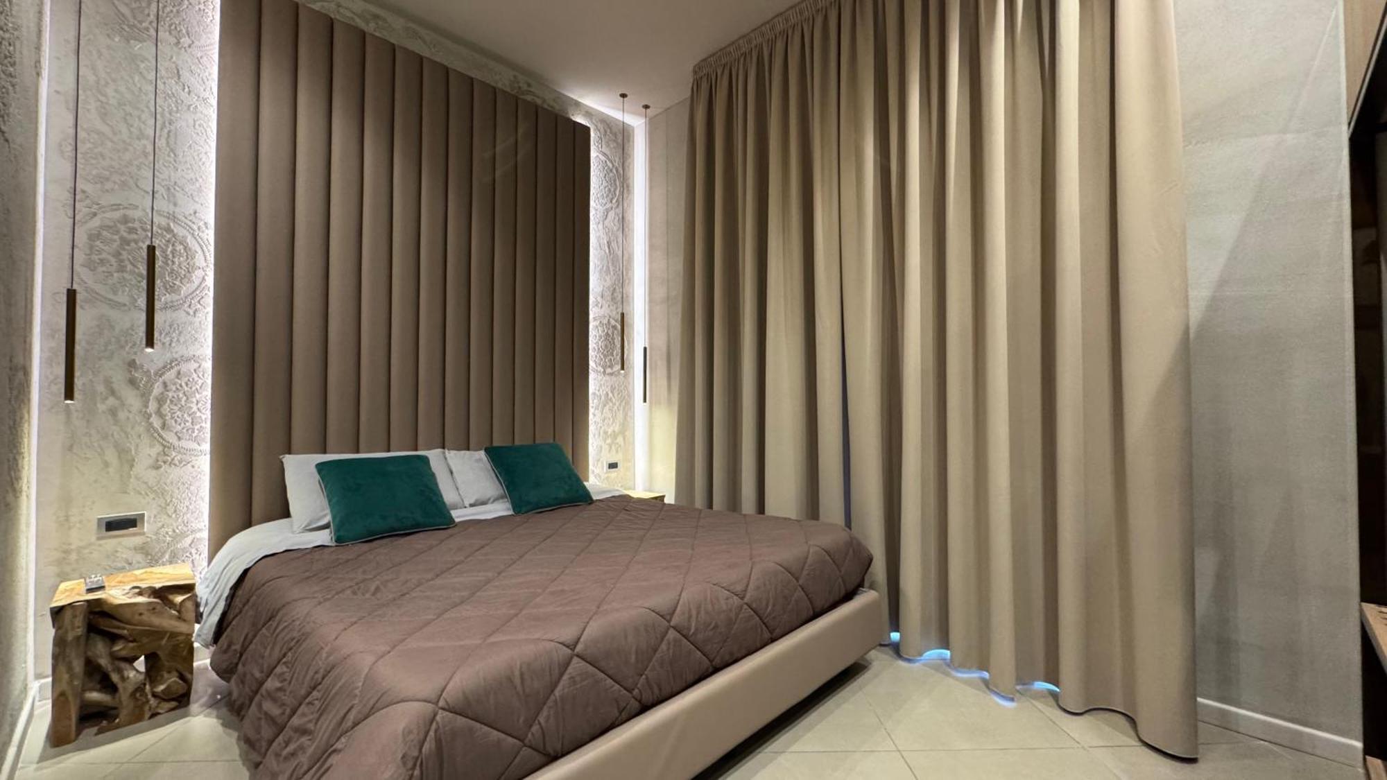 Tropicana Room Caserta Luaran gambar